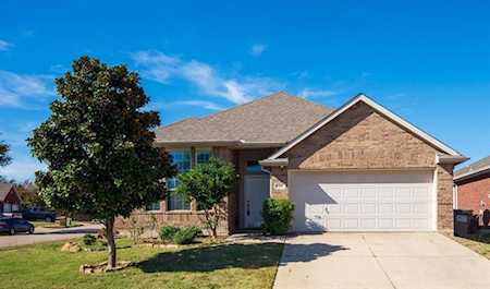6803 Hillwood Drive Sachse, TX 75048