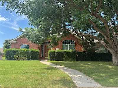 10218 Stone Falls Lane Frisco, TX 75035