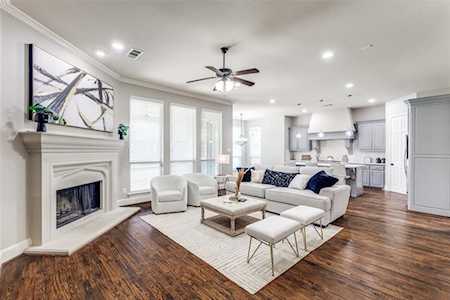 14669 Foxbriar Lane Frisco, TX 75035