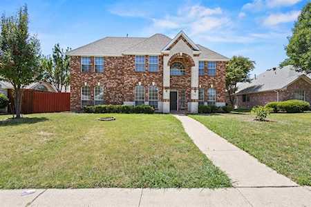 3805 Wellington Drive Richardson, TX 75082