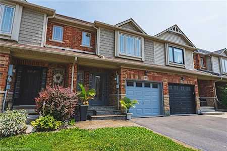 103 Donald Bell Drive Binbrook, ON L0R 1C0