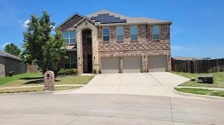 1613 Saddle Ridge Drive Wylie, TX 75098