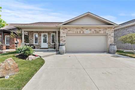 3923 Sunset Lane Vineland, ON L0R 2C0