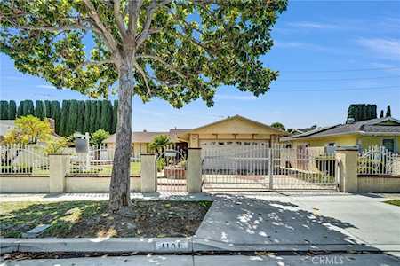 1101 S Clifpark Circle Anaheim,  CA 92805
