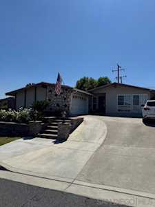 14211 Elmbrook Drive La Mirada,  CA 90638