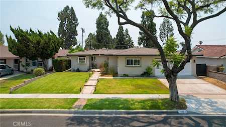 15124 Gardenhill Drive La Mirada,  CA 90638