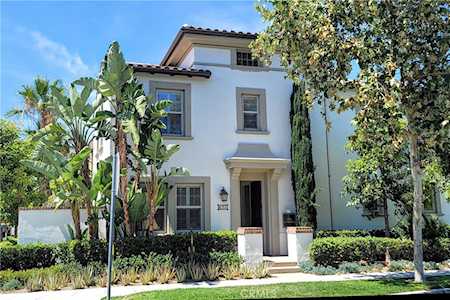 651 E Valencia St Anaheim,  CA 92805