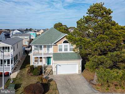 702 Loop Rd Ocean City, MD 21842