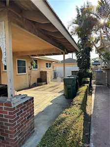 10519 S 3rd Ave Inglewood,  CA 90303