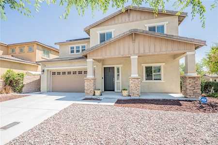 7015 Sweetleaf Dr Fontana,  CA 92336