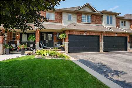 6 Southbrook Drive Binbrook, ON L0R 1C0