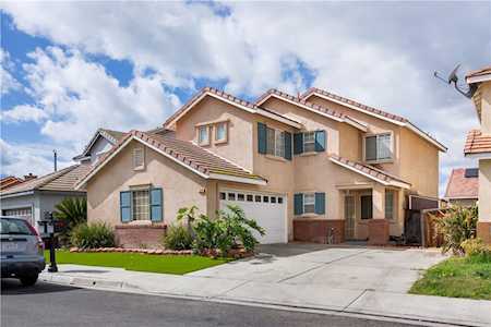 820 Pathfinder Way Corona,  CA 92880