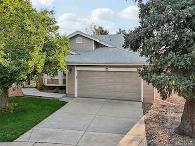 14 Stonehaven Ct Highlands Ranch, CO 80130