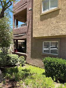 2500 San Gabriel Way #107 Corona,  CA 92882