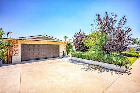 9367 Kempster Ave Fontana,  CA 92335