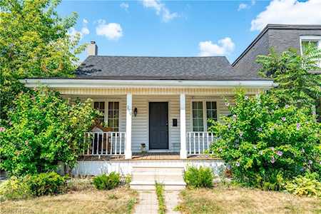 209 Gibson Avenue Hamilton, ON L8L 6K2