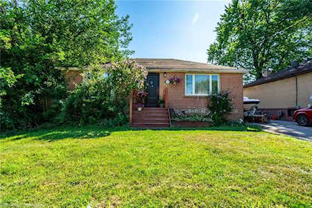 1128 Homewood Drive Burlington, ON L7P 2M2