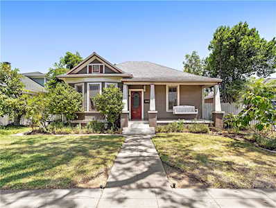 320 N Adams Ave Fullerton,  CA 92832