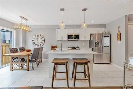 154 Maclachlan Avenue Caledonia, ON N3W 0C9