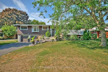 51 Pancake Ln Pelham, ON L3E 0J5