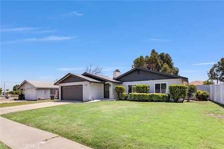 17475 Jackson Ave Fontana,  CA 92336
