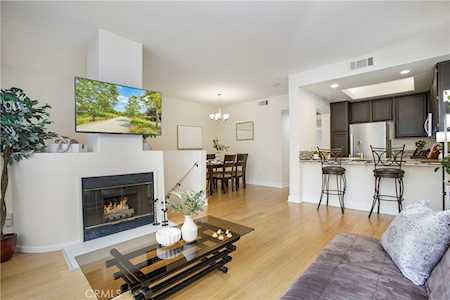 1019 S Stresa Way Anaheim,  CA 92808