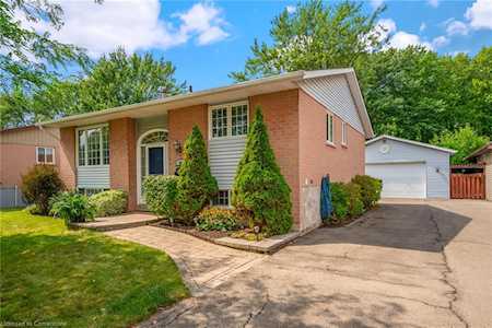 55 Leaside Drive Welland, ON L3C 6B3