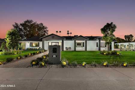 8701 E HIGHLAND AVE Scottsdale AZ 85251 Property