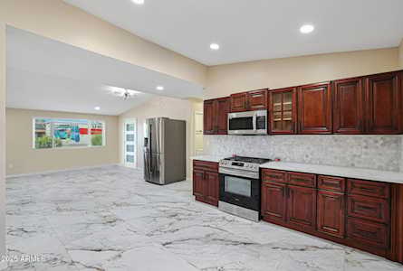 Property at 725 E ENCANTO DR Tempe AZ 85281