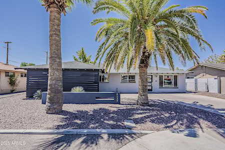 8137 E INDIAN SCHOOL RD Scottsdale AZ 85251 Property