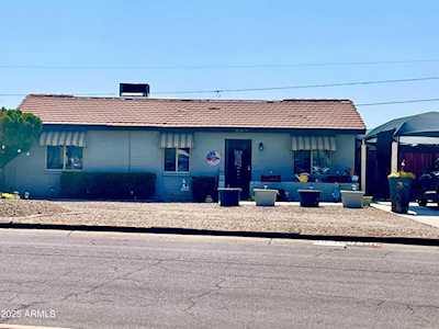 3039 E CACTUS RD Phoenix AZ 85032 Property