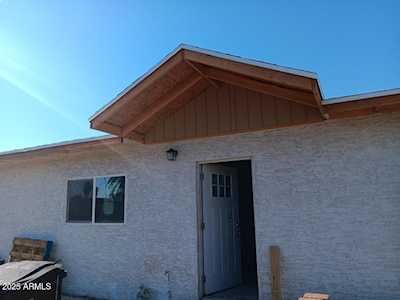 7533 W Sheila LN Phoenix AZ 85033 Property