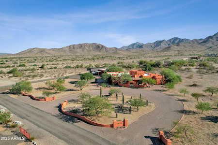 8514 S DYSART RD Goodyear AZ 85338 Property