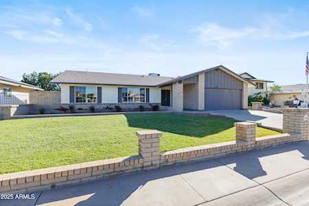 5349 W ACAPULCO LN Glendale AZ 85306 Property