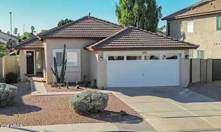 Property at 629 E REDONDO DR Gilbert AZ 85296