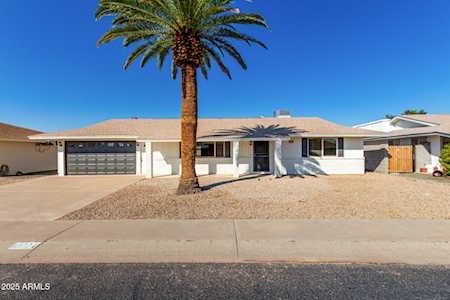 Property at 10724 W CAMELOT CIR Sun City AZ 85351