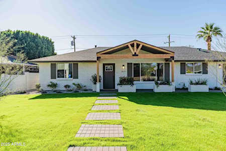 3615 E CLARENDON AVE Phoenix AZ 85018 Property