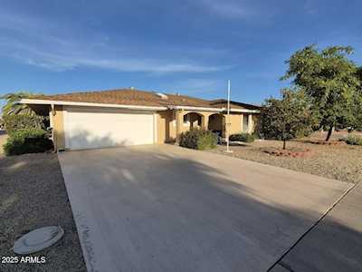 Property at 13810 N KAANAPALI DR Sun City AZ 85351