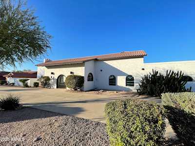 8200 W Orange AVE Glendale AZ 85303 Property