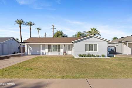 4020 N 44TH PL Phoenix AZ 85018 Property