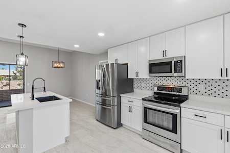 Property at 16817 N MEADOW PARK DR Sun City AZ 85351