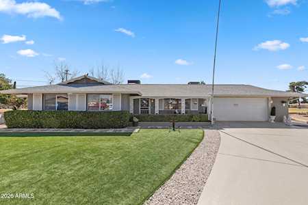 12801 N LAKE DR Sun City AZ 85351 Property