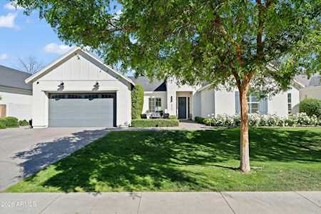 8409 N DILLER GROVE LN Phoenix AZ 85021 Property