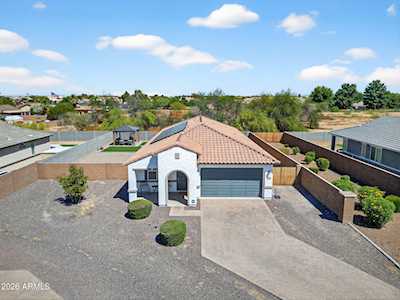 8450 W MEDLOCK DR Glendale AZ 85305 Property