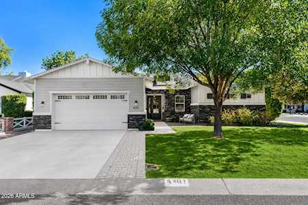 4201 E Cheery Lynn RD Phoenix AZ 85018 Property