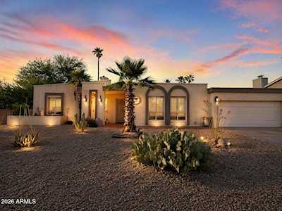 1132 E VILLAGE CIRCLE DR Phoenix AZ 85022 Property