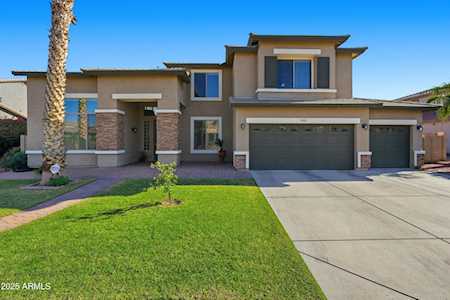 18391 W PORT ROYALE LN Surprise AZ 85388 Property