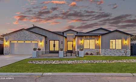 Property at 4032 E EARLL DR Phoenix AZ 85018
