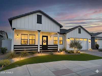 Property at 17669 W GUTHRIE ST Surprise AZ 85388