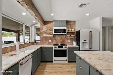 5449 E LARKSPUR DR Scottsdale AZ 85254 Property